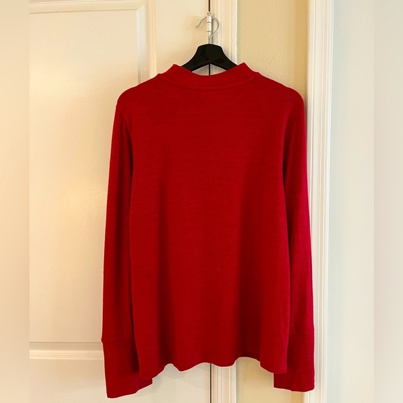 π NWT Rafaella Red Long Sleeve Gold Button Sweater, Size: XL - Picture 4 of 13